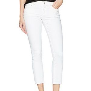 Lucky Brand 🍀 Lolita Crop Raw Hem White 8/29